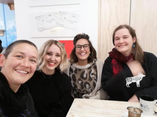 Laura Trillo Alba M Dencausa Terapia Felina visita Espai DeGats Lidia Kathleen 3 Diciembre 2020