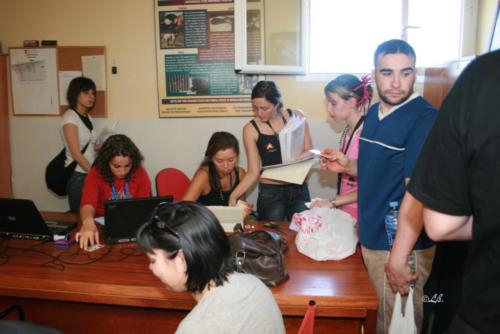 Laura Trillo Conny Duarte y compañeras voluntariado adopciones ANAA 2008