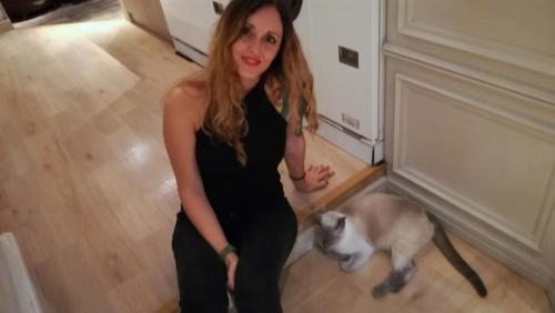 Laura Trillo Terapia Felina cat cafe Tokyo 3 Octubre 2018