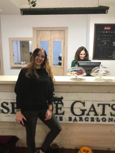 Laura Trillo Terapia Felina grabación vídeo Caixabank en Espai DeGats Barcelona 14 Enero 2019
