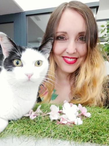 Laura Trillo Terapia Felina visita Espai DeGats Barcelona 12 Abril 2019
