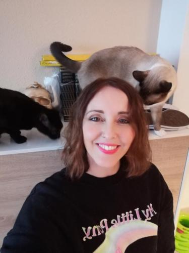 Laura Trillo Terapia Felina visita Estela 17 Noviembre 2021