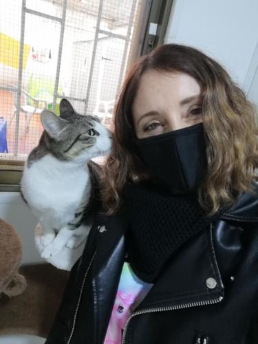 Laura Trillo Terapia Felina visita Guerrero Foxie DeGats Barcelona 8 Diciembre 2021