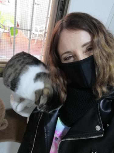 Laura Trillo Terapia Felina visita Guerrero Foxie DeGats Barcelona 8 Diciembre 2021