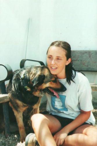 Laura Trillo y Dalta voluntariado en ANAA 2002